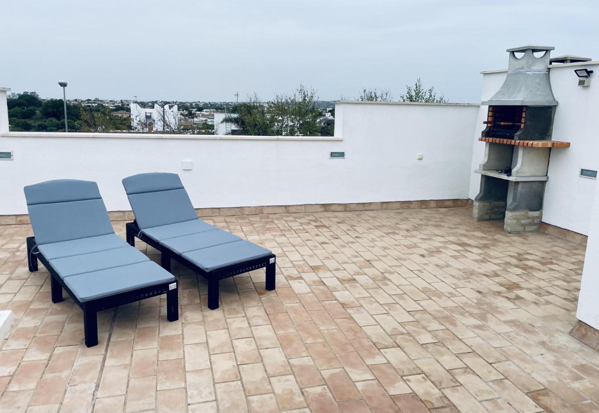 דירות קוניל דה לה פרונטרה Atico Premium Conil Con 2 Terrazas, Parking, Piscina, Aire Ac Y Wifi -Solo Familias Y Parejas- מראה חיצוני תמונה